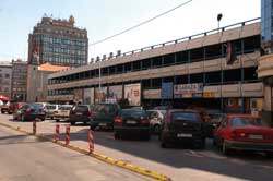 Papreno mesto za auto