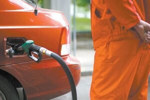 Za srpsku zaradu najmanje benzina