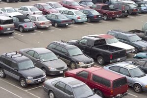 Bugarin registrovao više od 500 automobila na svoje ime