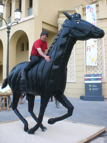 Skulpture od starih guma