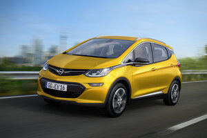 Opel najavljuje električni automobil na baterijski pogon koji menja pravila igre:  Ampera-e