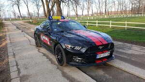 Mustang u auto školi u Požarevcu