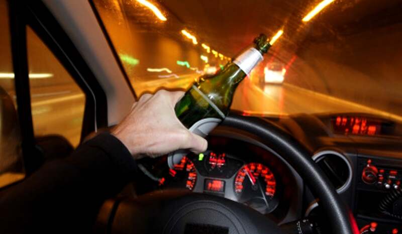 Ako si mi prijatelj, ne nudi mi alkohol!