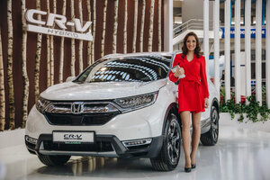 Honda predstavila prvi hibridni CR-V model