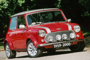 Mini - istorija kultnog automobila na jednom mestu