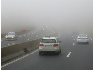 Kada (ne)sme da se vozi sa zadnjim svetlima za maglu, a kada je to obavezno