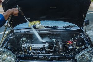 Pranje motora – čime, kako, da li je rizično…