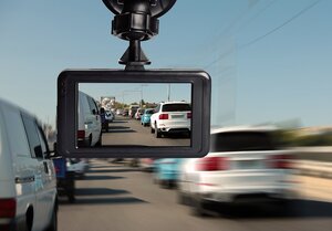 Kako birati auto-kameru i koliko novca potrošiti?