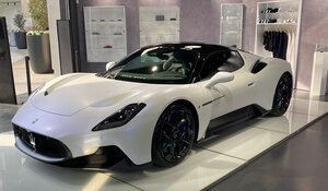 Maserati super-automobil stigao u Srbiju