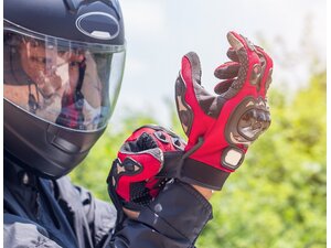Zbog čega su rukavice za motocikl tako važne?