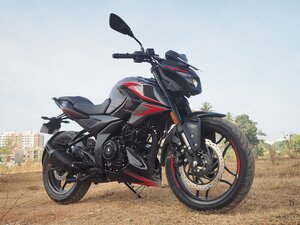 Može li se uživati u motociklizmu uz malo para i vremena?