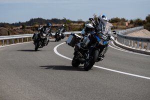 ”Trailbraking” – tehnika kočenja kojom idete brže