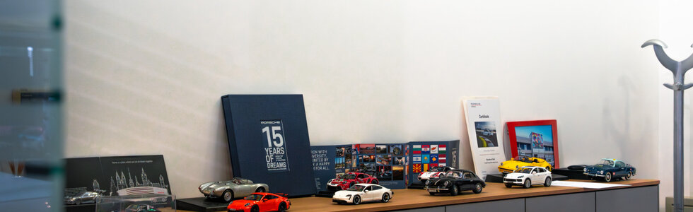 dealer-image