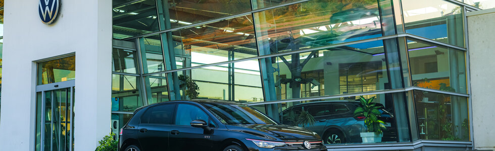 dealer-image