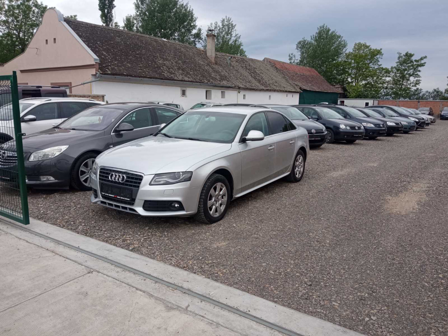 dealer-image