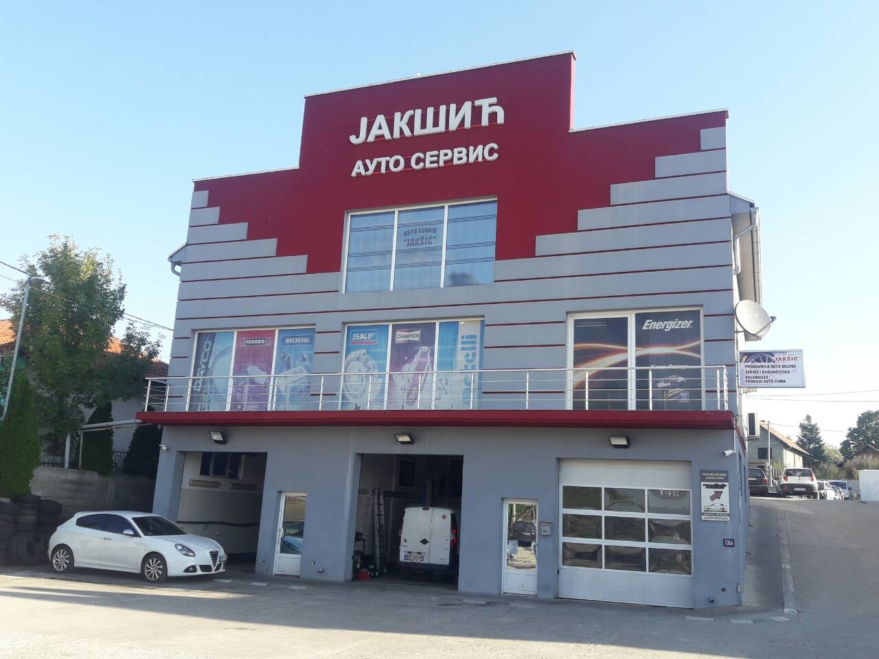 https://cdn.polovniautomobili.com/user-images/superadvertiser/214346/logo.jpg