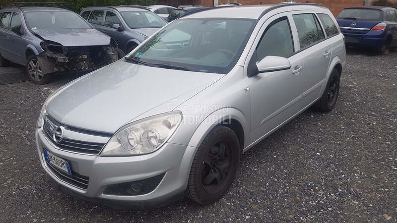 Delovi za Opel Astra H