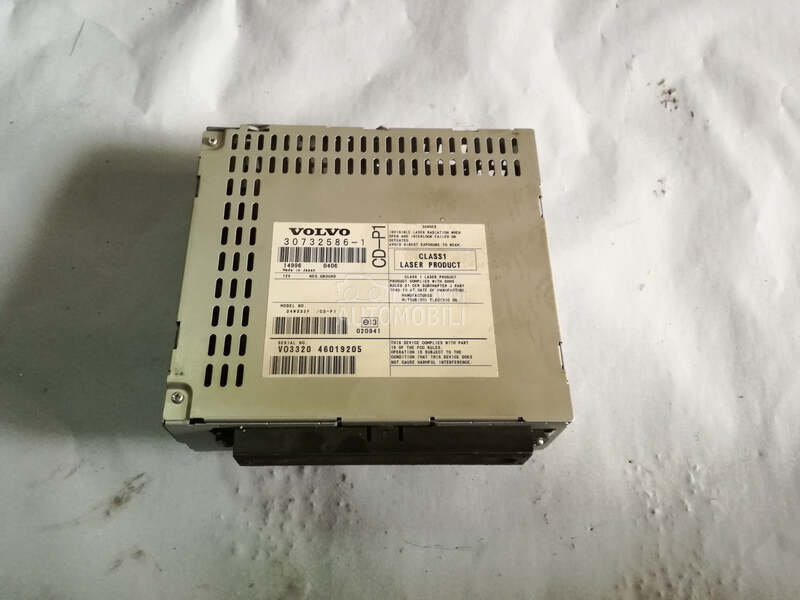 CD pleyer za Volvo S40, V50 od 2005. do 2011. god.