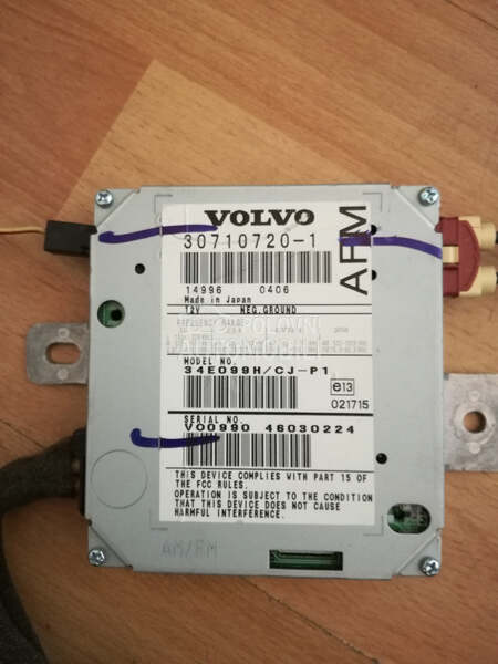 Radio tuner za Volvo C30, S40, V50 od 2005. do 2011. god.