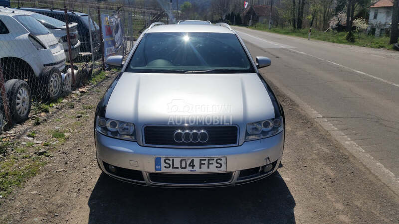 Delovi za Audi A4