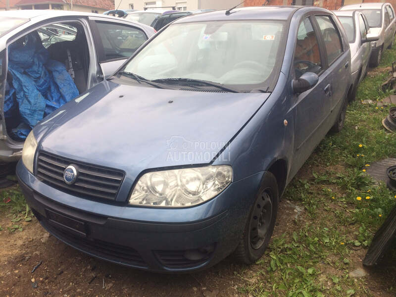 Fiat Punto - kompletan auto u delovima