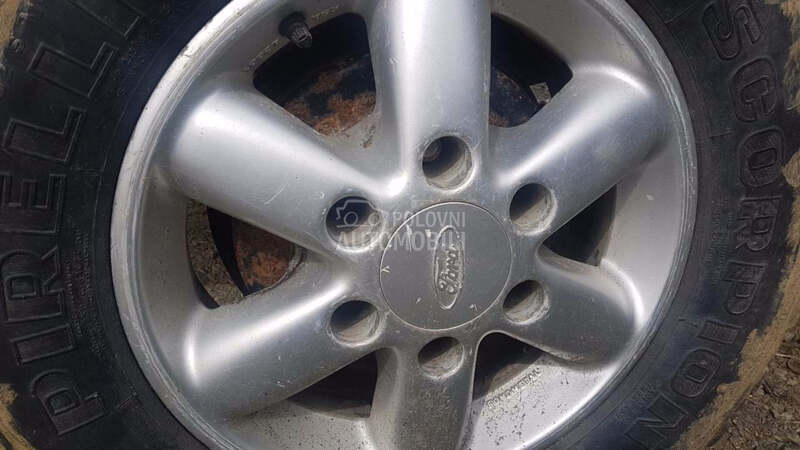 Aluminijumske felne Ford maverik 15" 
