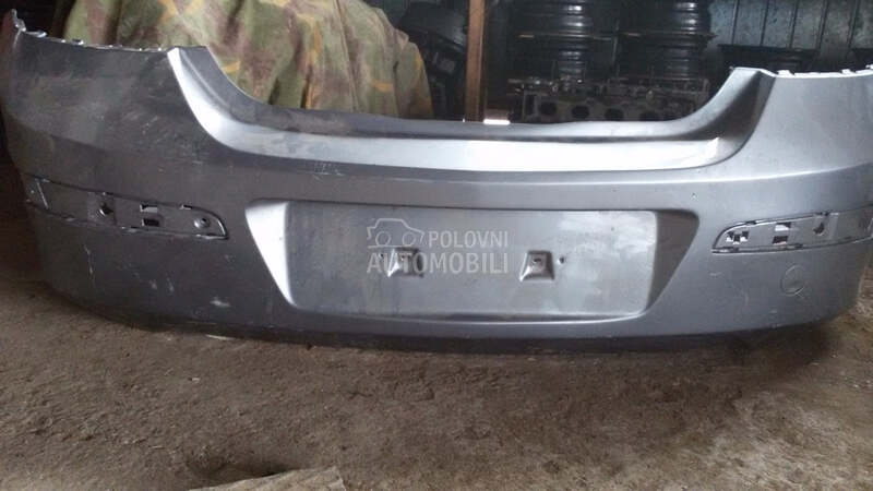 Zadnji branik za Opel Astra H