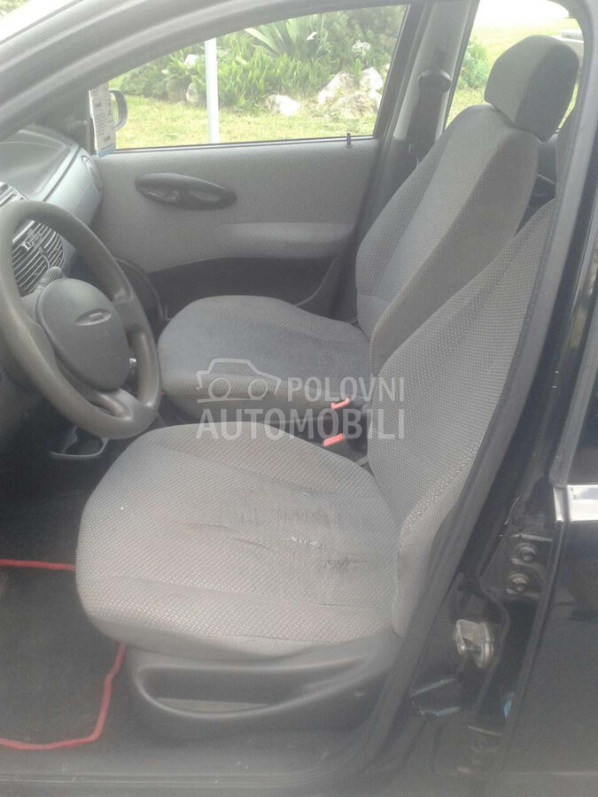 Sedista za Fiat Punto