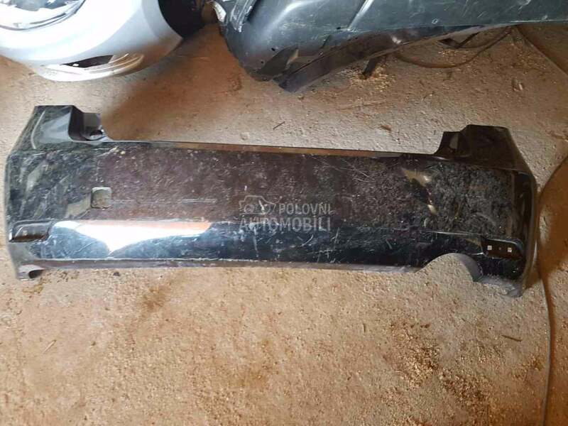 Zadnji branik za Subaru Impreza
