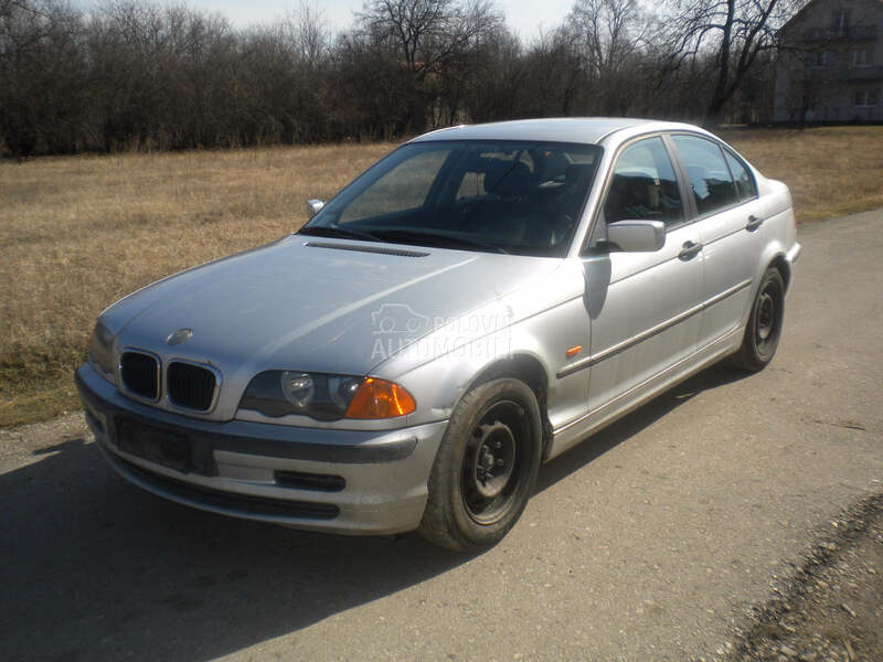 Delovi za BMW 320