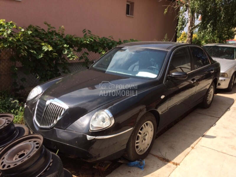 Lancia Thesis - kompletan auto u delovima