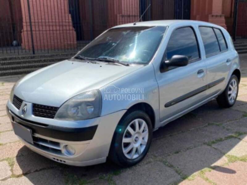 Renault Clio II 2002. god. -  kompletan auto u delovima