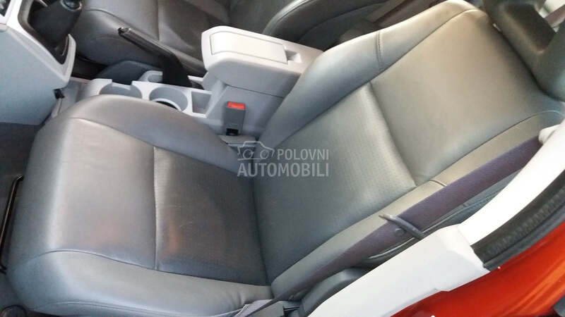 Sedista za Dodge Caliber, Ostalo
