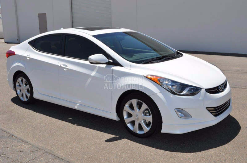 Hyundai Elantra - kompletan auto u delovima