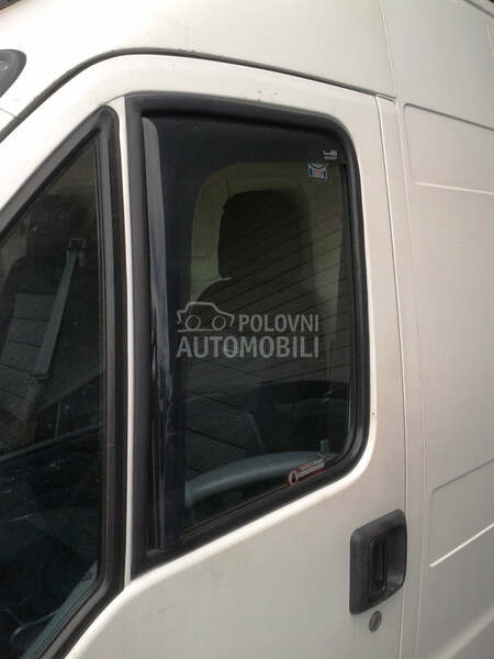 Bocni vetrobrani Actros 2