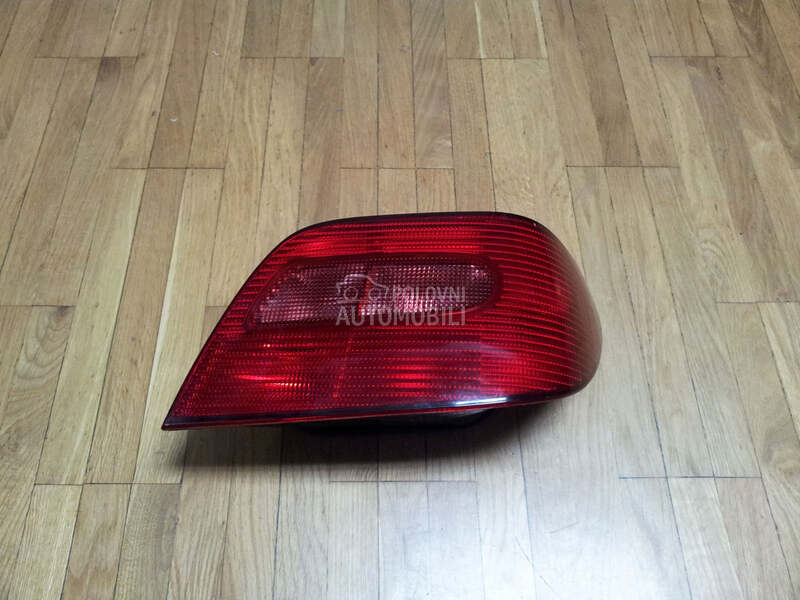 Stop svetlo za Citroen Xsara od 1996. do 2004. god.