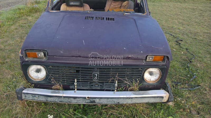 Lada Niva 1999. god. - kompletan auto u delovima