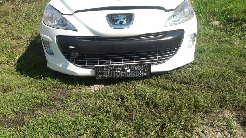 Delovi za Peugeot 307
