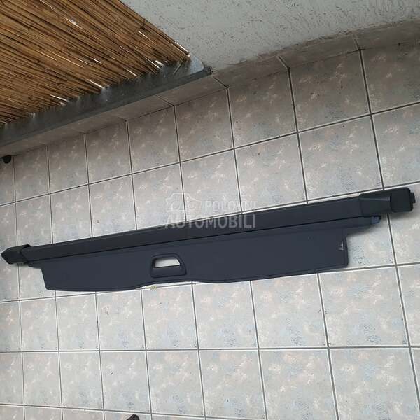 ROLETNA V70 za Volvo V70 od 2003. do 2007. god.