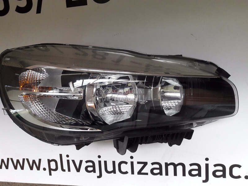 Desni far za BMW 216, 218, 220 ...