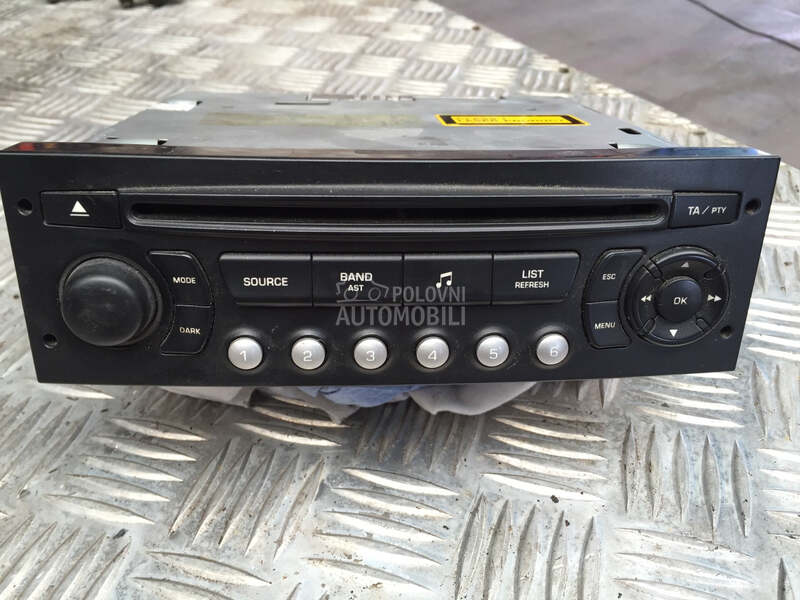 Fabrički CD player restajling za Peugeot 206, 207, 307 ...
