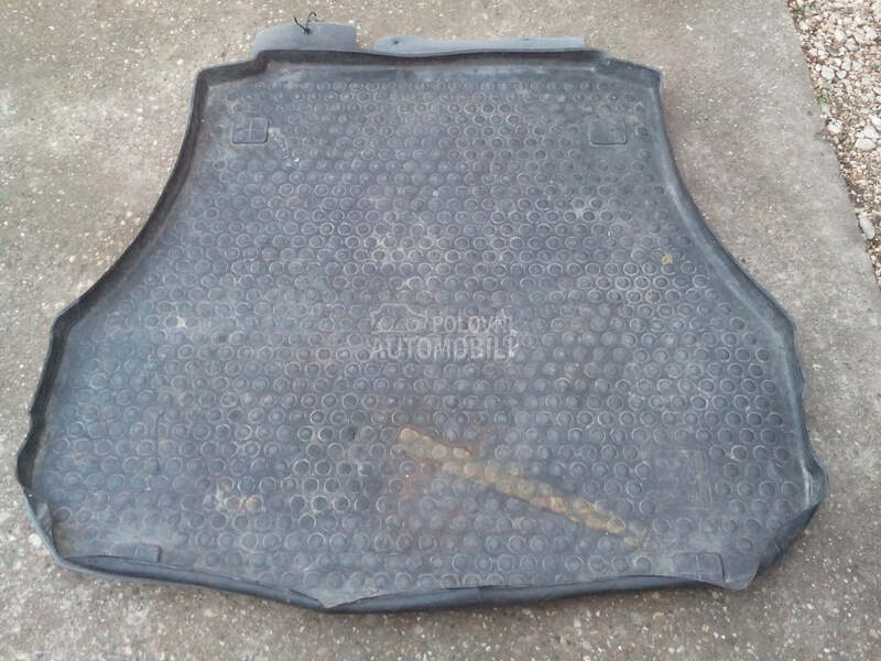 Gumena zastita za Peugeot 406