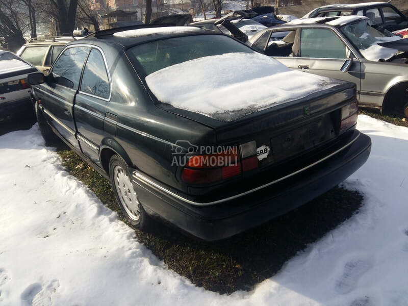 Rover 820 - kompletan auto u delovima