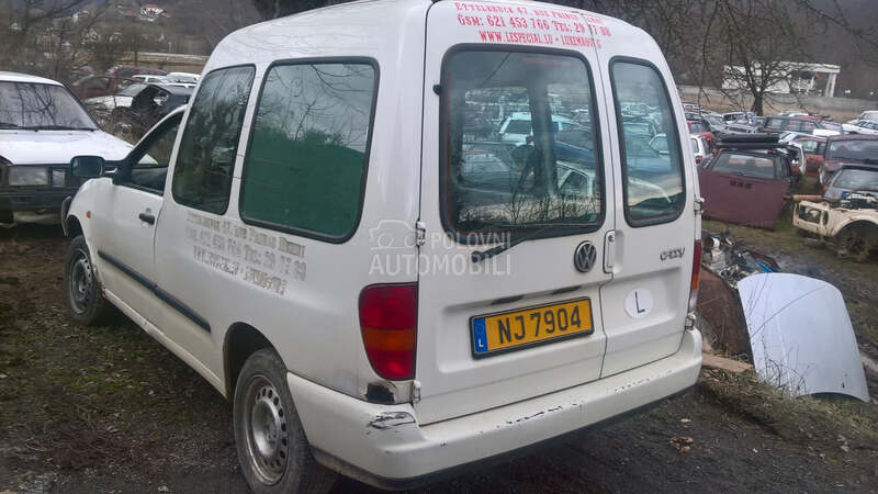 Volkswagen Caddy 2000. god. - kompletan auto u delovima