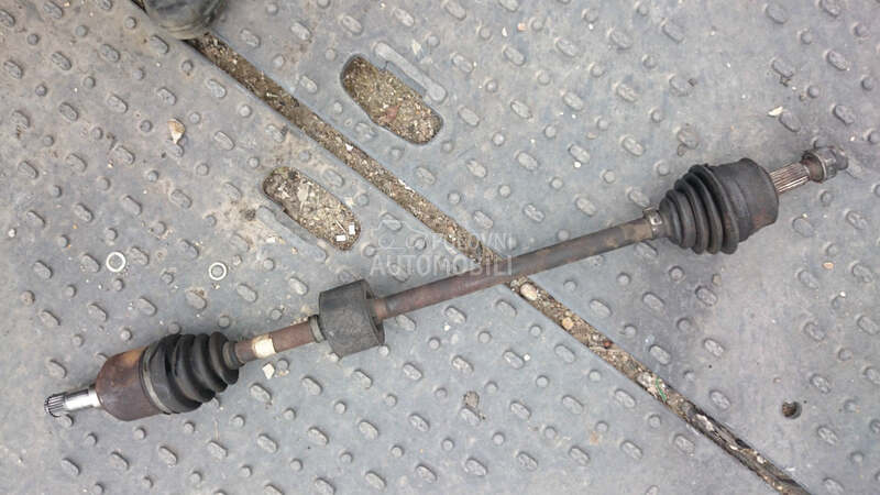 Poluosovina za Fiat Punto