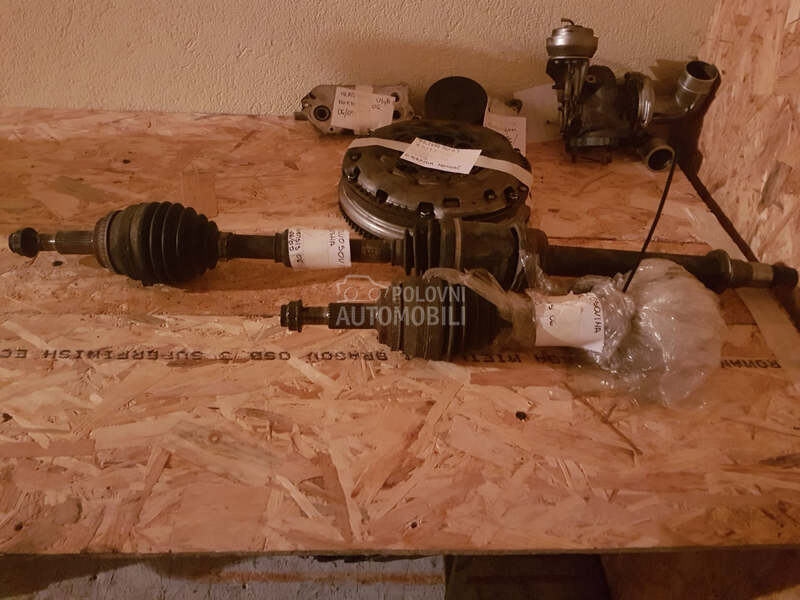 Poluosovine za Toyota Avensis od 2000. do 2015. god.