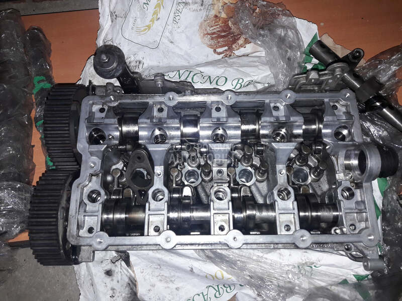 Glava motora 2.0 16v za Volkswagen Passat B6 za Volkswagen Passat B6