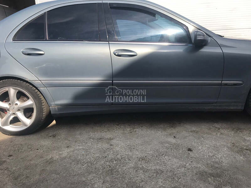 Vrata prednja zadnja za Mercedes Benz C Klasa