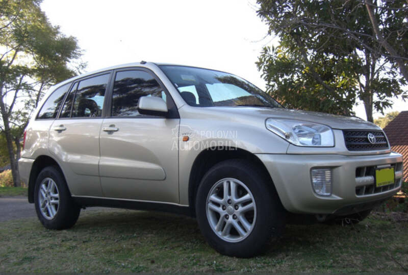 Toyota RAV 4 2001. god. - kompletan auto u delovima