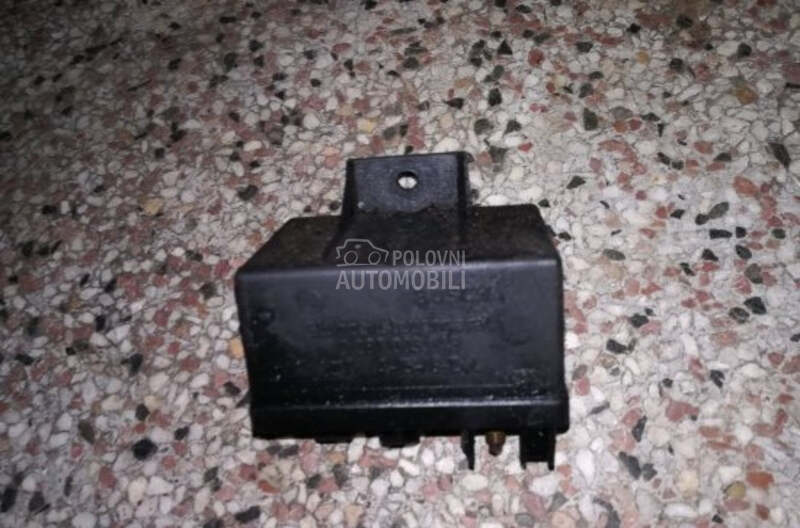 Relej grejača za Alfa Romeo 147, 156